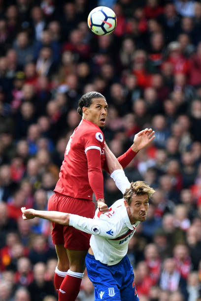 更被球迷誉 更被球迷誉