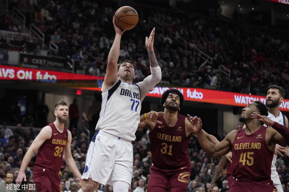 在绿茵场上 在绿茵场上