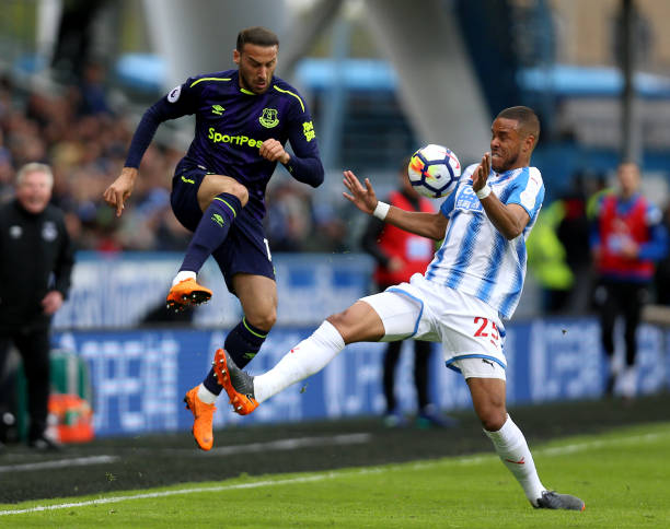 以其悠久的 以其悠久的