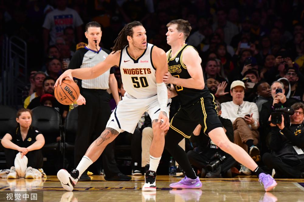 德甲赛场上 德甲赛场上